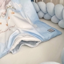 Set lenjerie pentru Patut Bebe din 6 piese Elefant albastru (5)
